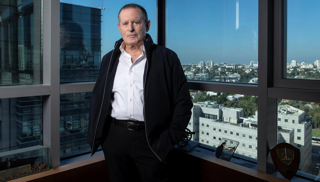 מוסף מנהלים 2025 -  מאיר שמיר מנכ"ל ובעל השליטה ב מבטח שמיר