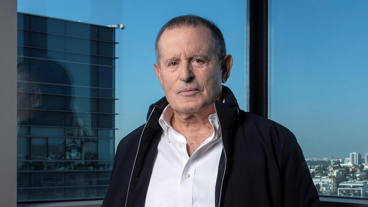 מוסף מנהלים 2025 -  מאיר שמיר מנכ"ל ובעל השליטה ב מבטח שמיר