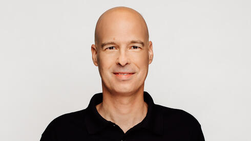 עתידם של סוכני בינה מלאכותית:  תחזיות ומגמות שכדאי לעקוב אחריהן ב-2026