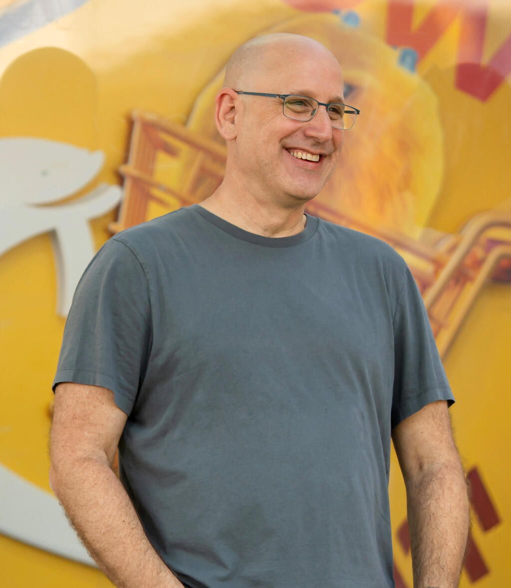 ניר שטרן, מנכ"ל פז אנרגיה (צילום: אלירן אביטל) מוסף מנהלים 2025 - ניר שטרן מנכ"ל חברת האנרגיה פז