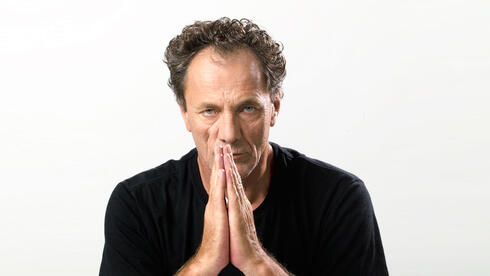 השחקן והבמאי מוחמד בכרי הלך לעולמו בגיל 72 