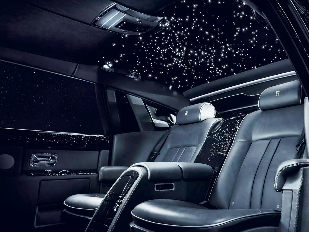 מוסף מנהלים 2025 - מצפה כוכבים בגג