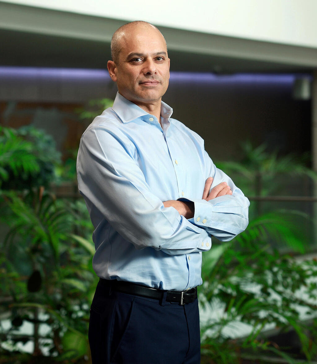 ידין ענתבי, מנכ"ל בנק הפועלים (צילום: דנה קופל) מוסף מנהלים 2025 - ידין ענתבי מנכ"ל בנק הפועלים