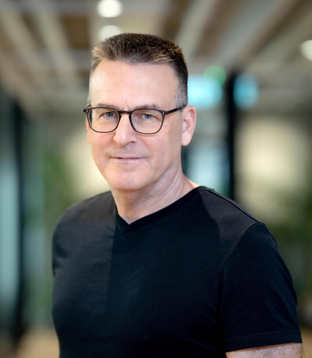 שמוליק רופא, מנכ"ל ריט 1 (צילום: נטי לוי) מוסף מנהלים 2025 - שמוליק רופא מנכ"ל ריט 1 שמואל רופא