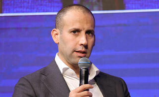 ועידת תחזיות - תומר ראב"ד יו"ר בזק