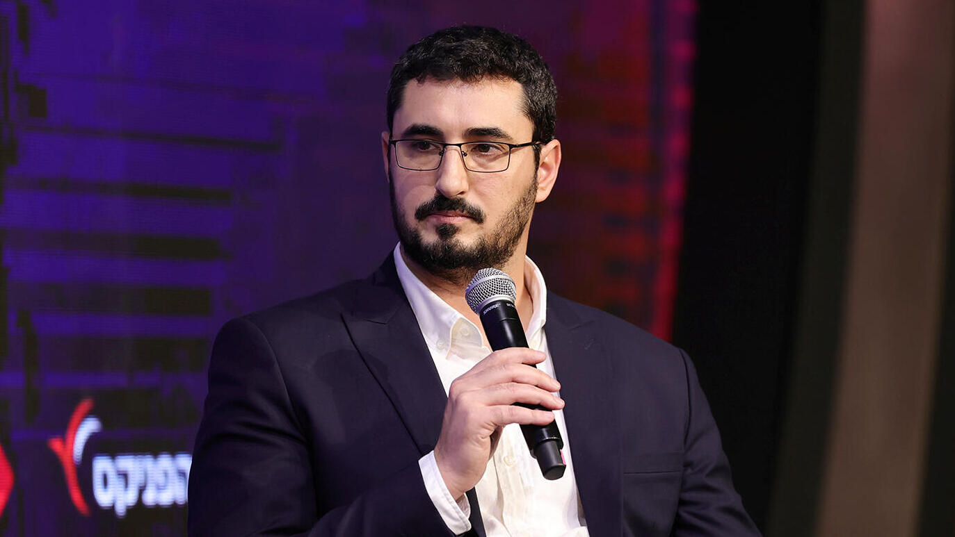 ועידת תחזיות - יוני חנציס מנכ"ל דוראל בשיחה עם נטע-לי בינשטוק כלכליסט