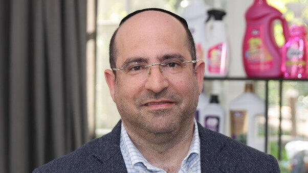 פסח ברנט בעלים ומנכ״ל קבוצת שניב - סאסאטק 