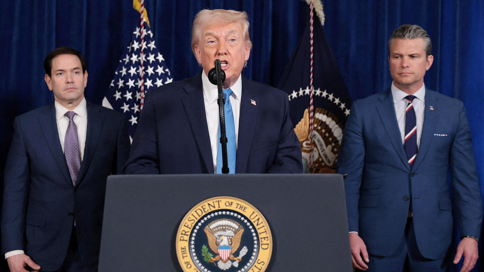 נשיא ארה"ב דונלד טראמפ מסיבת עיתונאים לאחר מעצר נשיא ונצואלה ניקולס מדורו