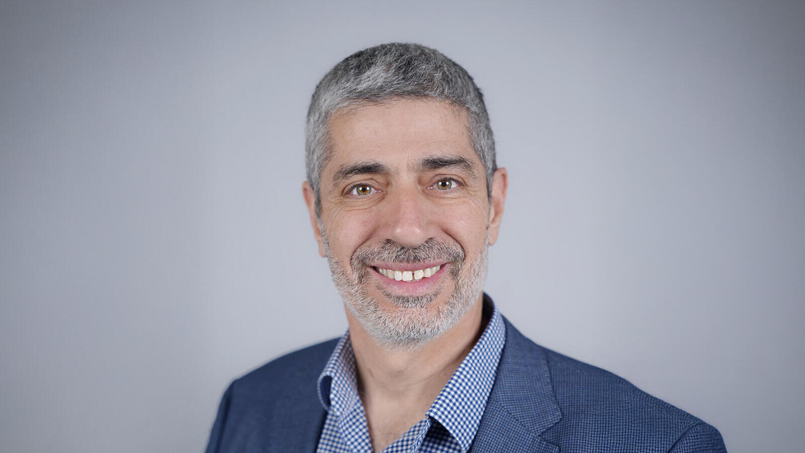 שלי תשובה שותף ב Monitor Deloitte