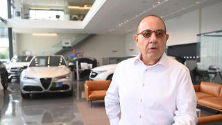 אורי דגמי בעלים של חברת ביי אנד דרייב buy and drive