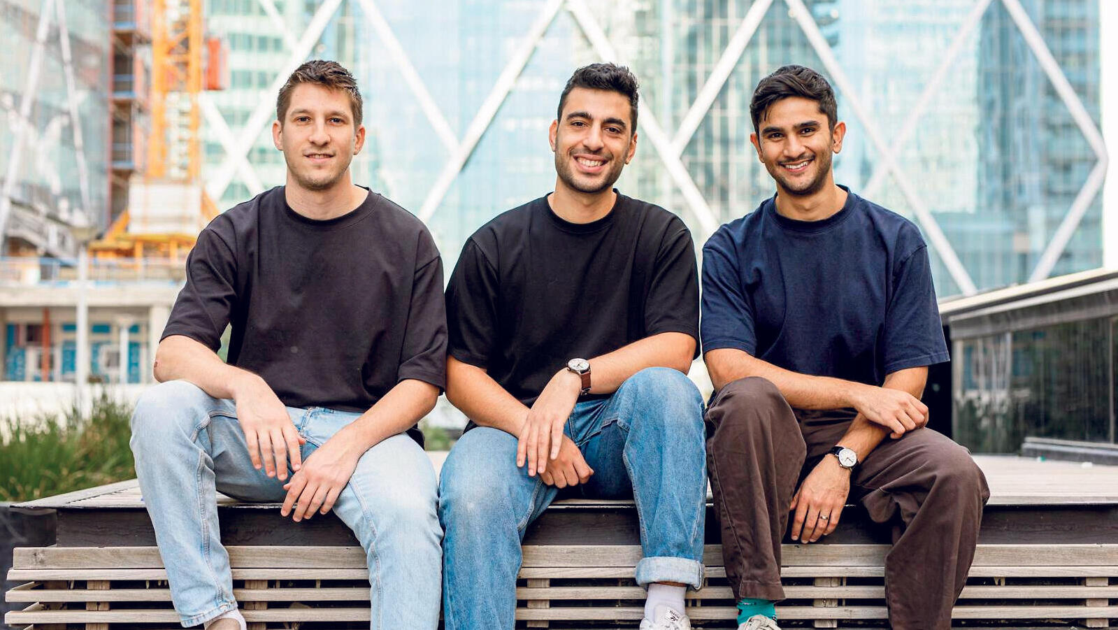 מייסדי ספיריט מימין דור אהרונסון , תומר פריזלר ו איתי אפרים