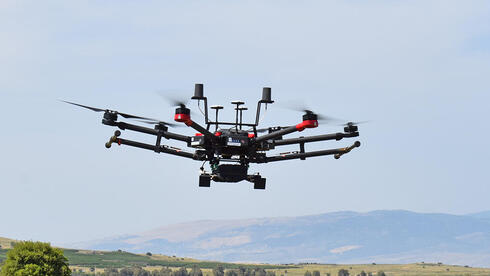 רחפן לוכד ורחפן מיירט: TSG מאיצה פיתוח של מערכת הגנה חדשה ורוכשת חברות בתחום