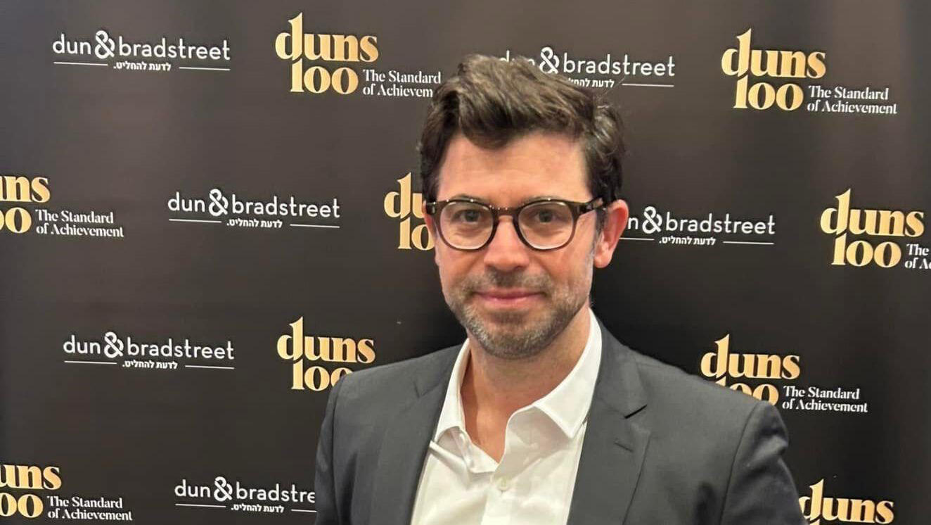 עו"ד ערן עזרא 