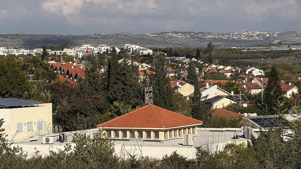 כוכב יאיר צור יגאל