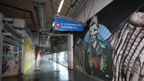 בדרך לפינוי התחנה המרכזית החדשה עוברים במחלף חולון