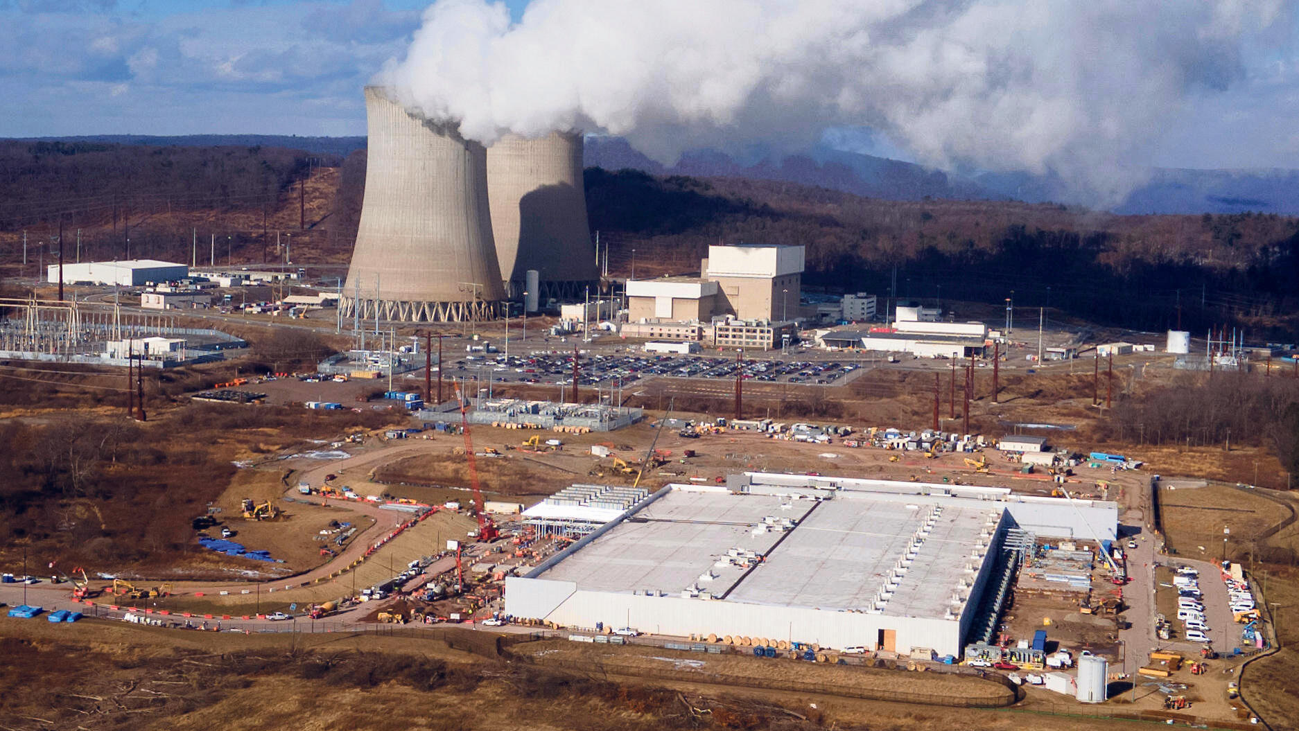 דאטה סנטר של שירותי הענן של אמזון ליד תחנת כוח גרעינית בפנסילבניה