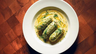 פנאי קוסא מחשי ברוטב אגריסטרה חמוץ מנה מסעדת נורה