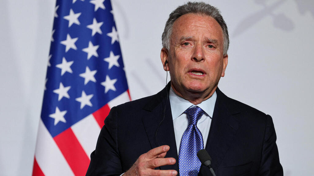 סטיב וויטקוף בארמון האליזה בפריז צרפת, 6 בינואר 2026