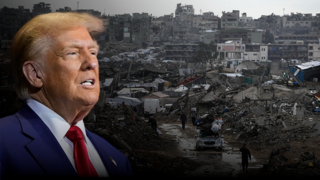 נשיא ארה"ב דונלד טראמפ וברקע הריסות ב רצועת עזה