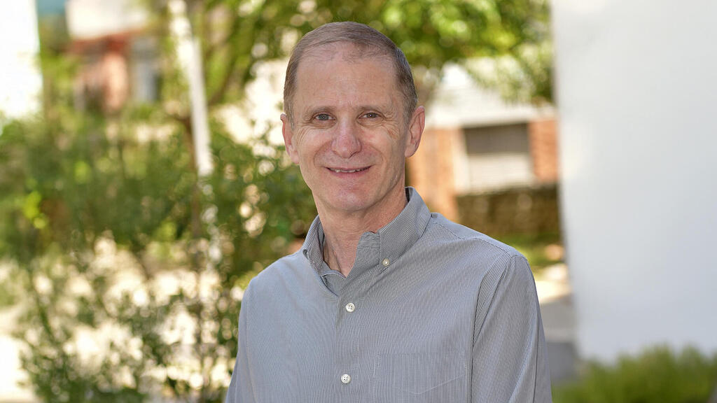 גיל אפשטיין כלכלן וסטטיסטיקאי פרופסור ב אוניברסיטת בר אילן