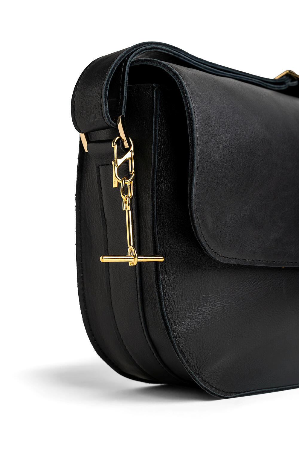 תכשיט לתיק בעיצוב של אלינור אבני ואנה כהן פנאי