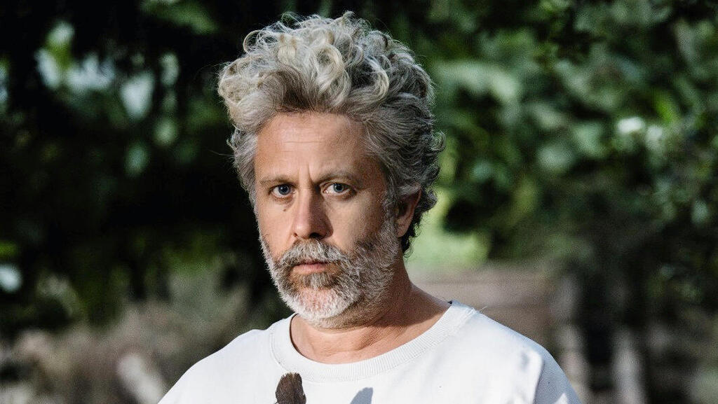 המוזיקאי והאמן נועם ענבר פנאי