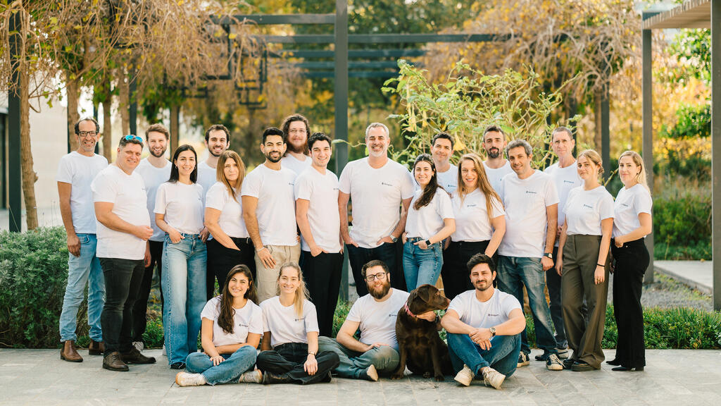 עובדי זירופורט