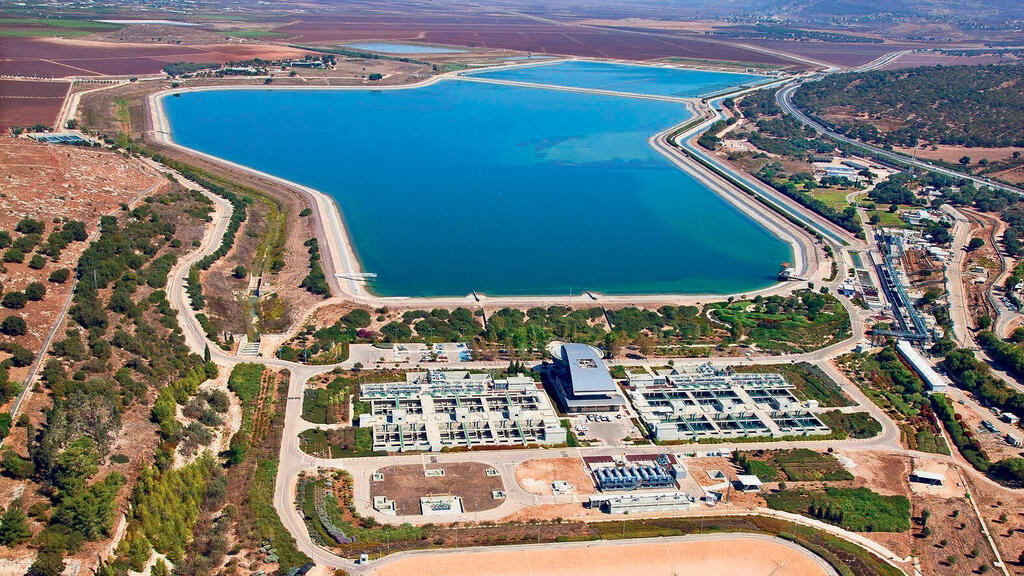 מתקן סינון מים של מקורות באשכול (צילום: חץ הצפון) מתקן סינון ה מים הארצי של מקורות ב אשכול