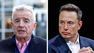 מימין אלון מאסק ומנכ"ל ריינאייר מייקל או'לירי 