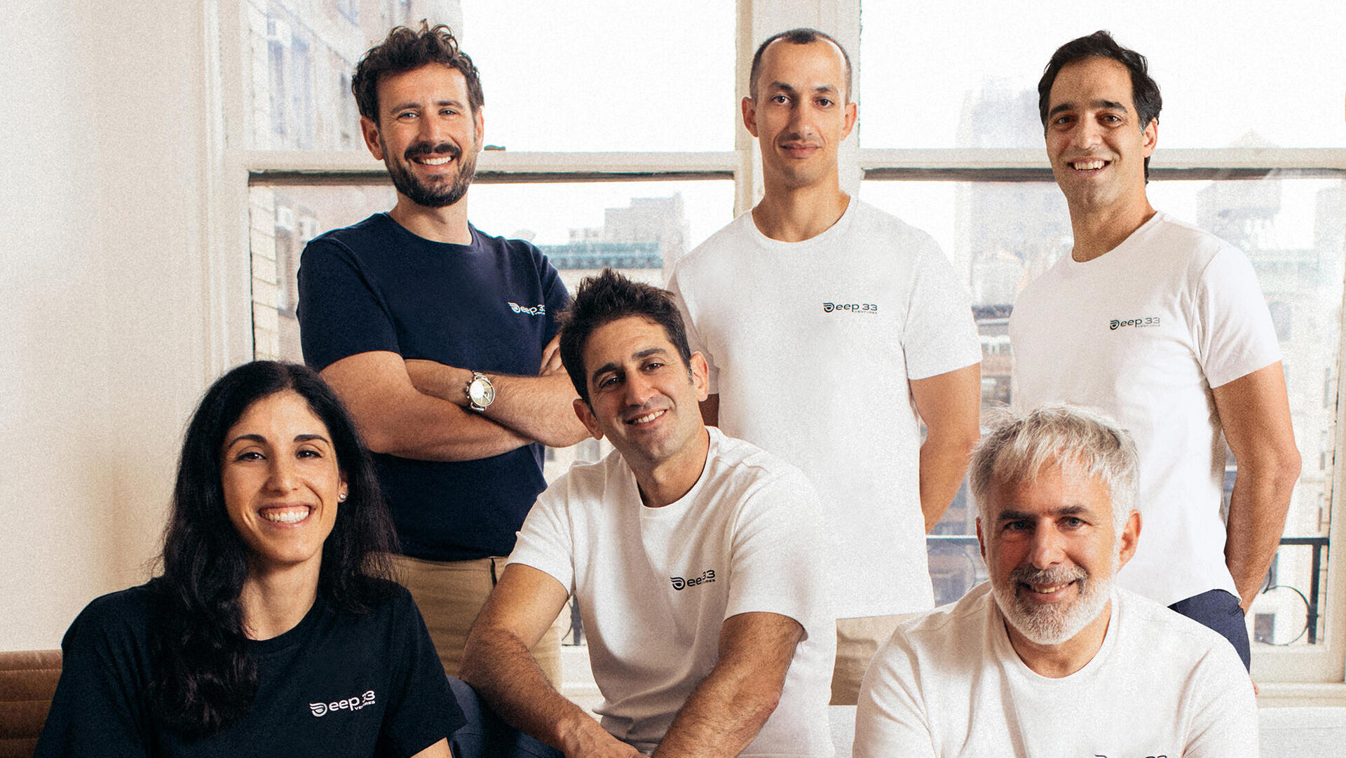צוות קרן Deep33