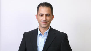 עו"ד אופיר אלמליח