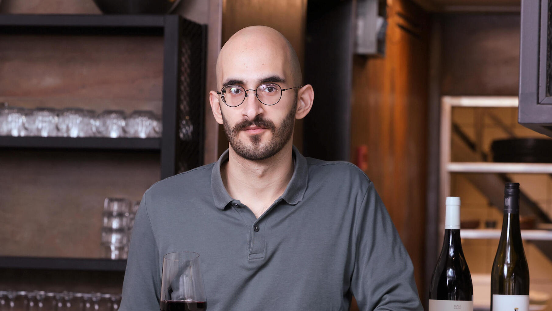 פנאי אליאס דיב סומלייה מסעדת רולא מסעדה ערבית-לבנטינית בנמל חיפה