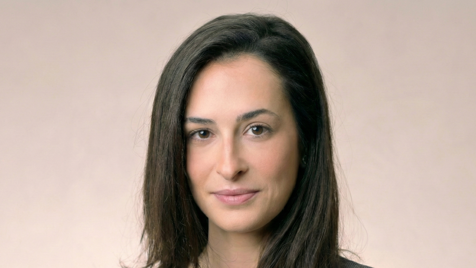 Amit Alfasi, Investor Relations Manager at Peregrine Ventures. 