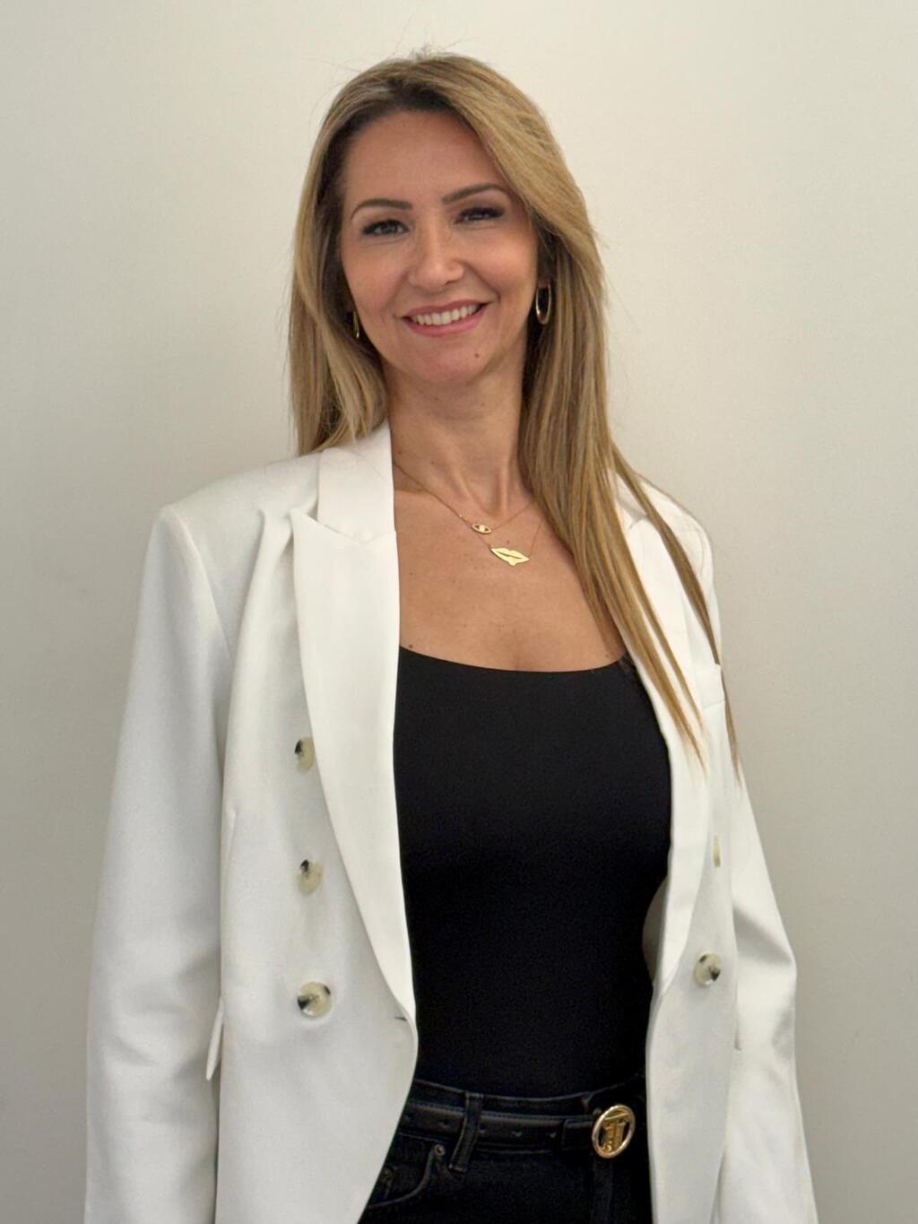 שירלי אלקובי מנהלת פיתוח בכירה שותפים ויצרנים מייקרוסופט 