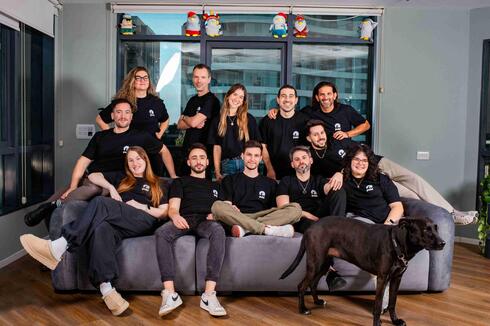 Yuki team. Yuki team.