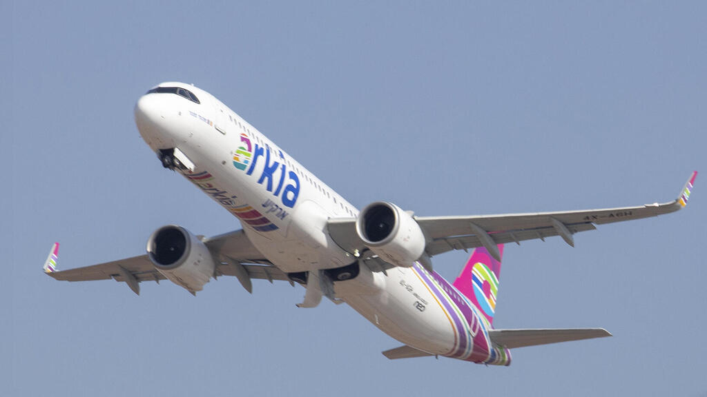 מטוס של ארקיע (צילום: ערן גרנות) מטוס arkia ארקיע