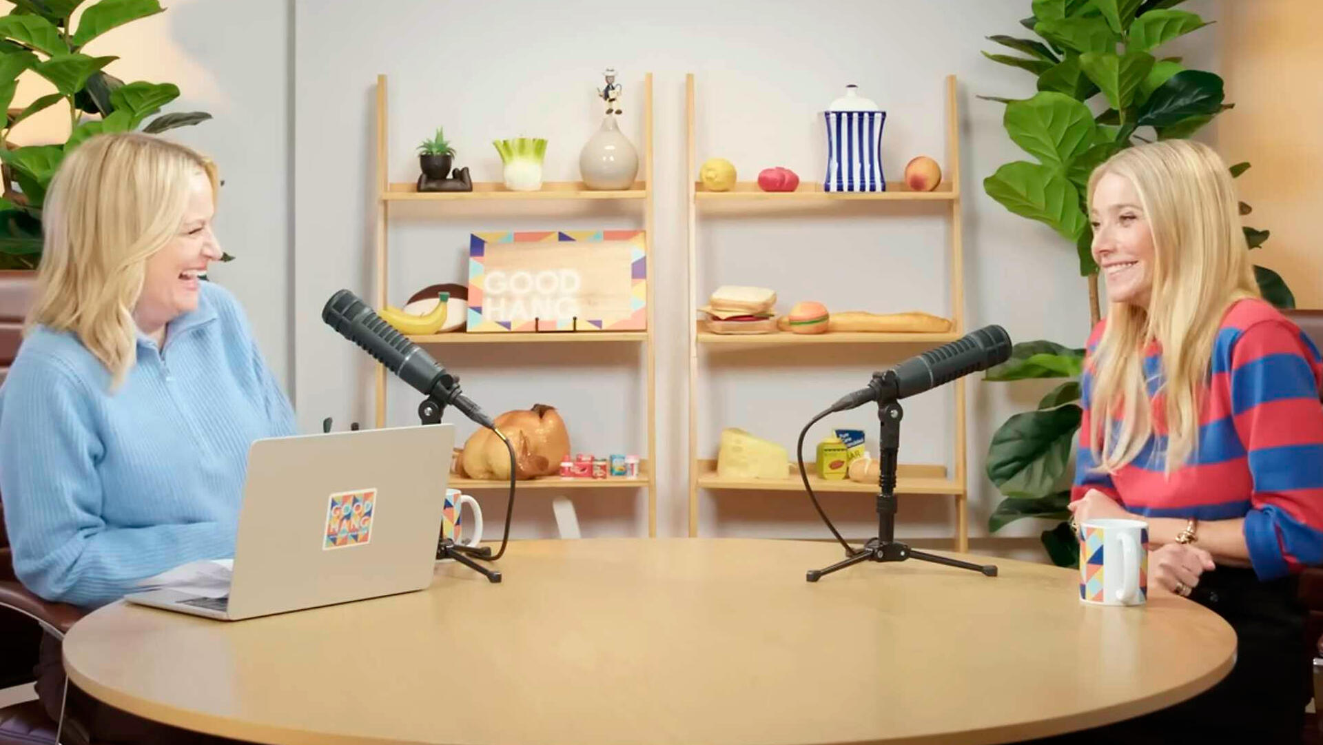 פנאי פודקאסט איימי פולר עם גווינת' פאלטרו