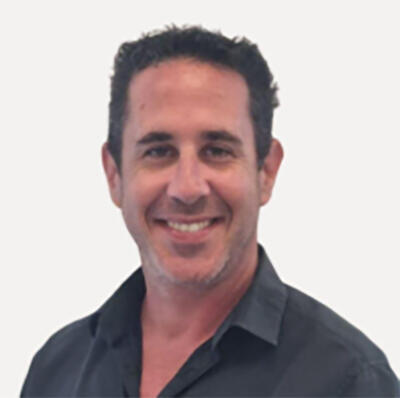 גלעד שפייזר, שותף בחברת Re Invest 