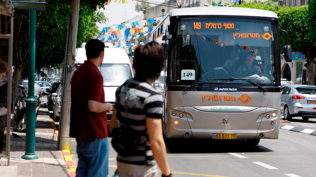 הרשות הארצית לתחבורה ציבורית צפויה להרחיב את פעולות הפיקוח (צילום: נמרוד גליקמן) קוי אוטובוסים אוטובוס מחירי התחבורה הציבורית עלו בשנה האחרונה