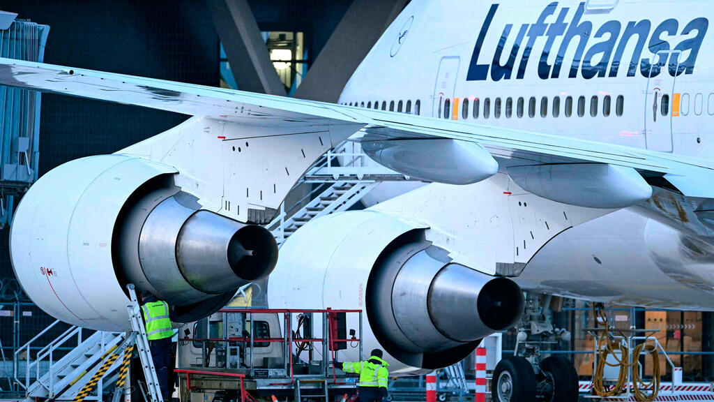 מטוס לופטהנזה 747