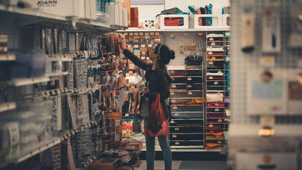 רשת "אופיס דיפו" מרימה את הרף בחוויית הקניה והשירות בישראל 