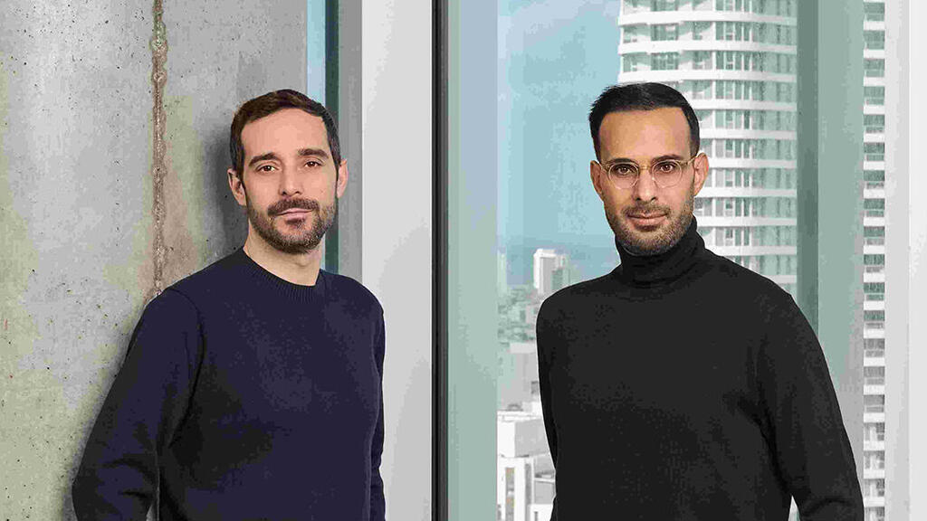 מייסדי מאש סקיוריטי. מימין: נתנאל אזולאי (CEO) ועומרי הרינג (CTO) (צילום: אביב פרסבורגר) מימין נתנאל אזולאי (CEO) ועומרי הרינג (CTO) מייסדי מאש סקיוריטי