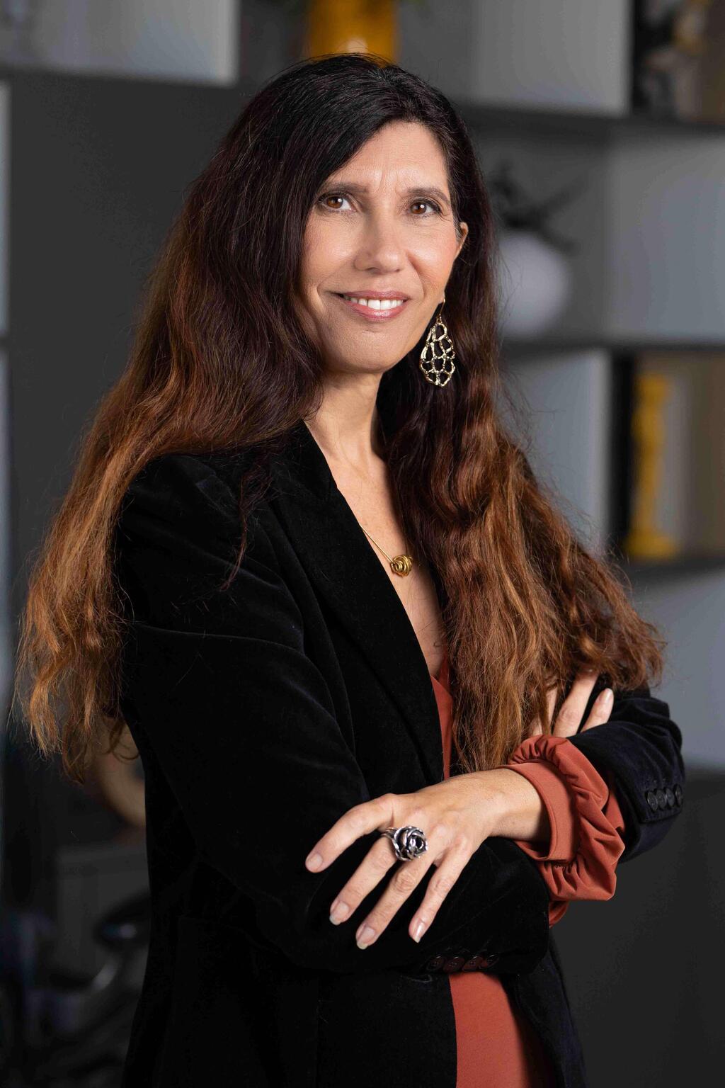 אביגיל קסטיאל, שותפה וראש מחלקת הנדל"ן בש. הורוביץ