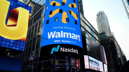 עם כלי AI ומנכ"ל חדש: כך התברגה וולמארט במועדון טריליון הדולר