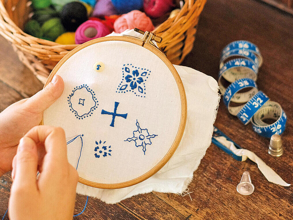 פנאי רקמה סטודיו קראפטד 