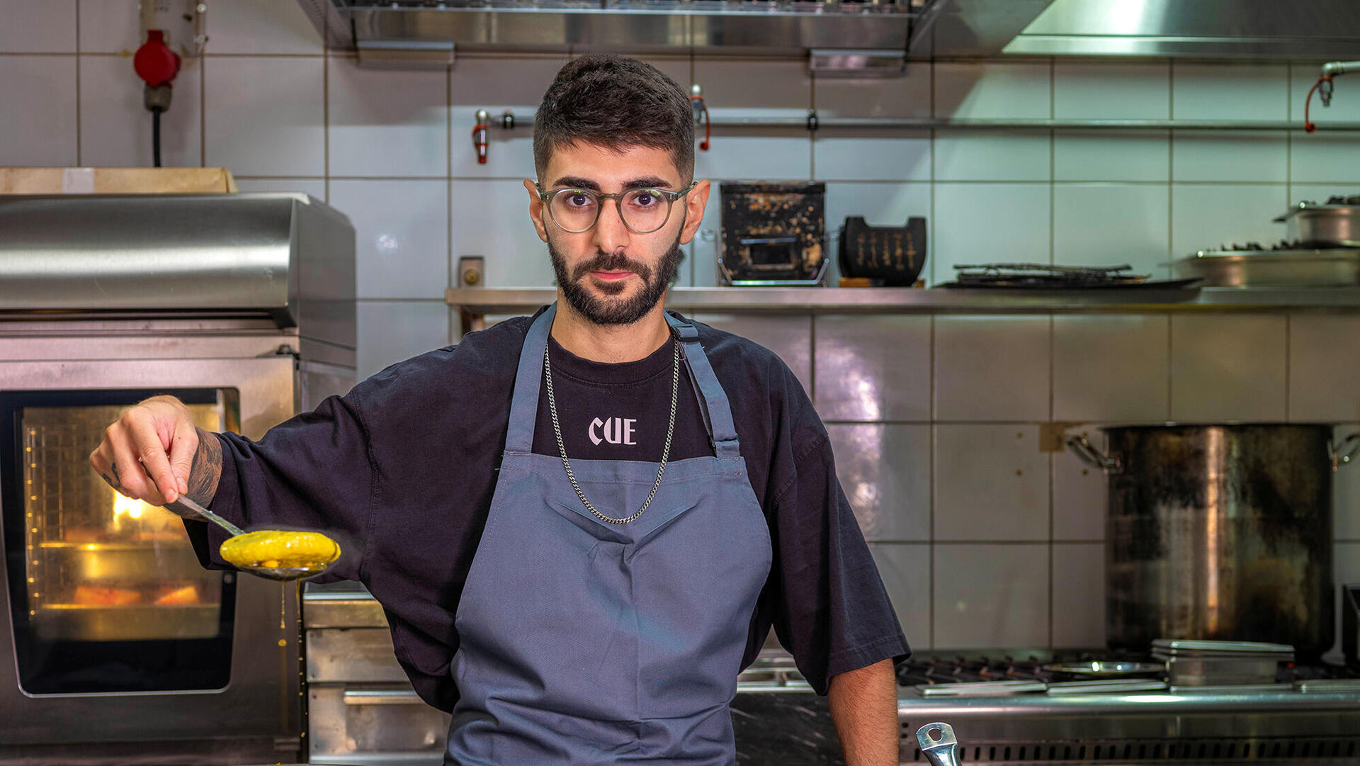 השף בן כהן מסעדת קיו פנאי