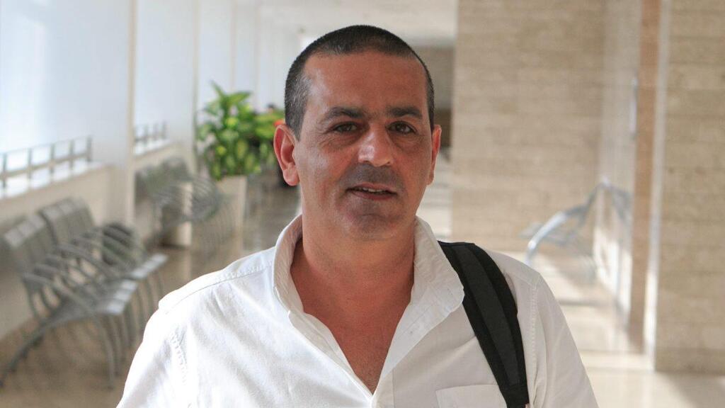 איש העסקים אבי מלכה לשעבר הבעלים של אופיס דיפו בדיון ב בית המשפט 2013