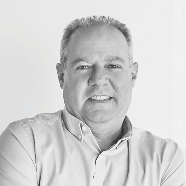 ארז אבנר, מנכ״ל IBB GROUP (בוגבו ישראל), הפך את Bugaboo ל"מותג על" – Superbrands