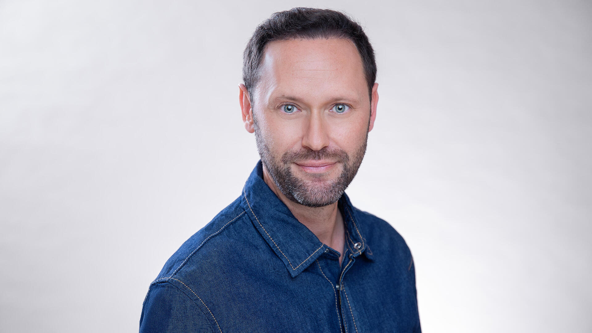 Gideon Shaw Elements VC