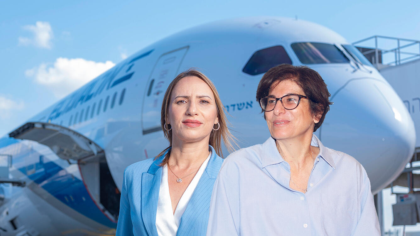 מימין הממונה על התחרות מיכל כהן ומנכ”לית אל על בתקופה המדוברת דינה בן טל גננסיה